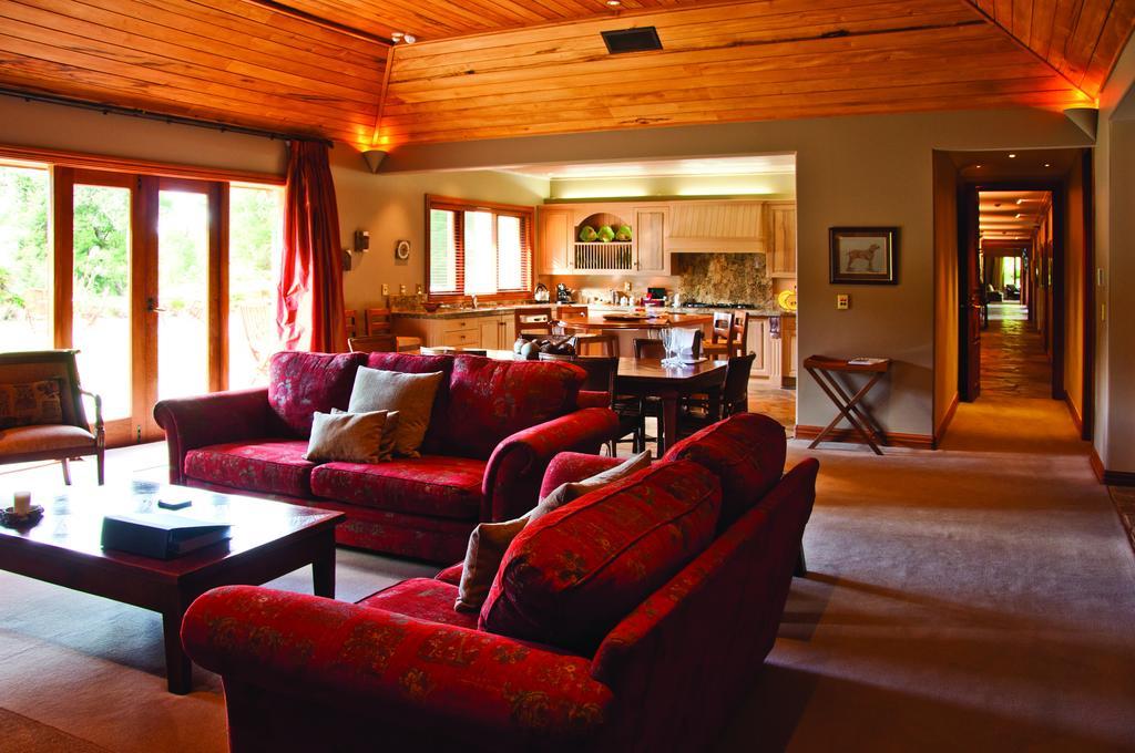 Treetops Lodge & Estate Роторуа Экстерьер фото