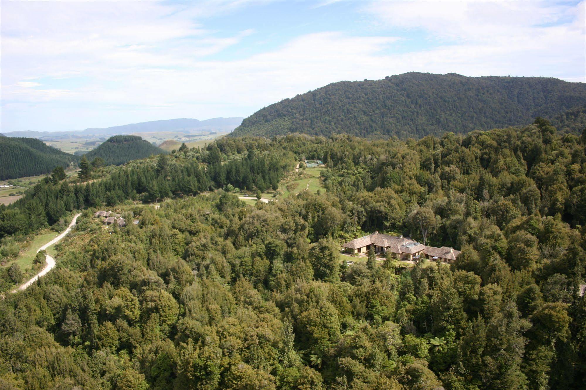 Treetops Lodge & Estate Роторуа Экстерьер фото